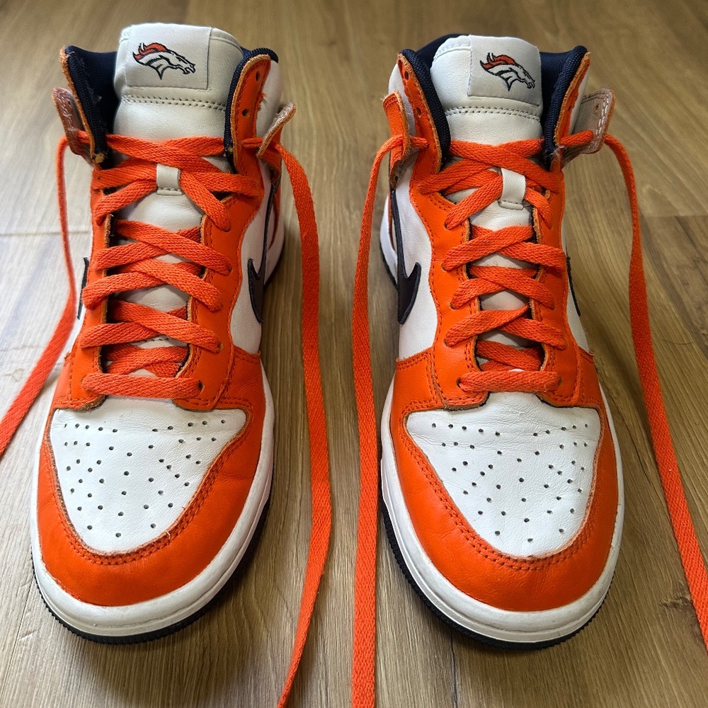 Customized Nike Dunk High Women’s Denver Broncos NFL Sneakers | Women’s Size 7.5